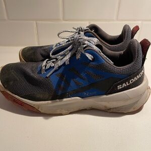 Salomon kids Gray and Blue Hiking Shoes